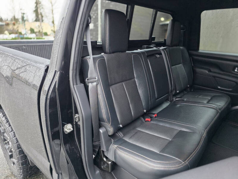 2018 Nissan Titan XD SL