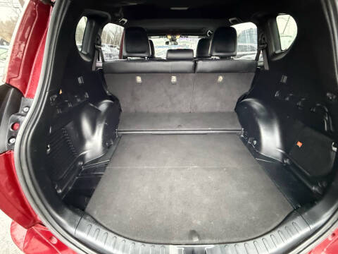 2018 Toyota RAV4 Hybrid SE