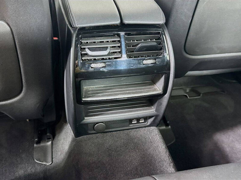 2022 BMW 5 Series 530i