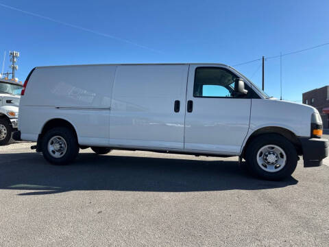 2018 Chevrolet Express 3500