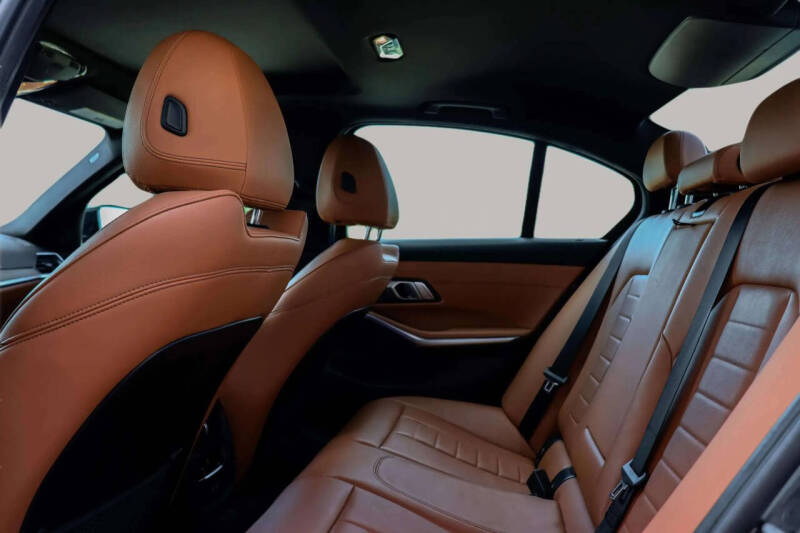 2021 BMW 3 Series 330i