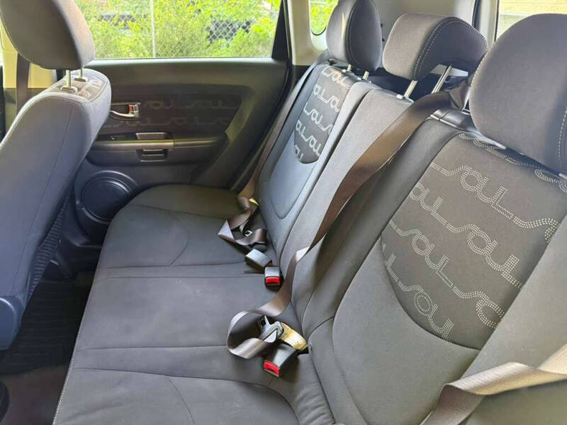 2013 Kia Soul +