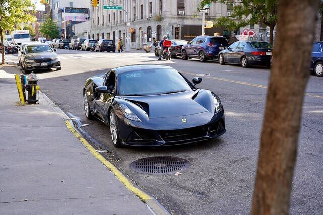 2025 Lotus Emira 5