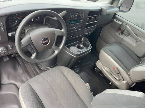2023 GMC Savana 2500