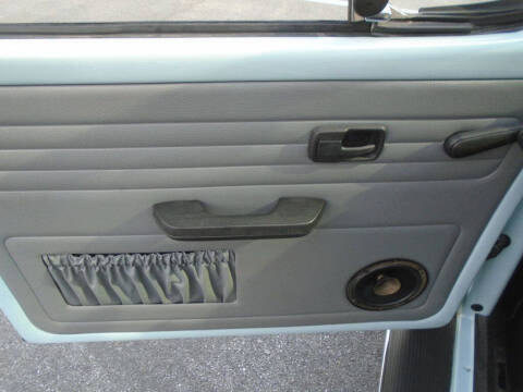 2004 Volkswagen Beetle