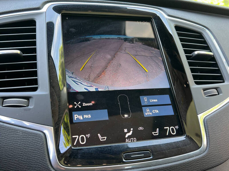 2020 Volvo XC90 T5 Momentum