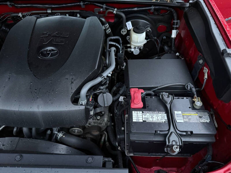 2018 Toyota Tacoma TRD Sport