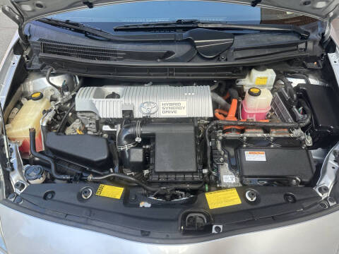 2014 Toyota Prius Two