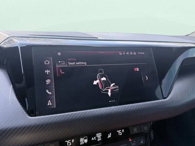 2024 Audi e-tron GT quattro Premium Plus