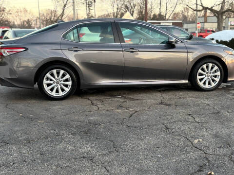 2020 Toyota Camry LE