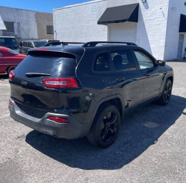 2015 Jeep Cherokee Altitude