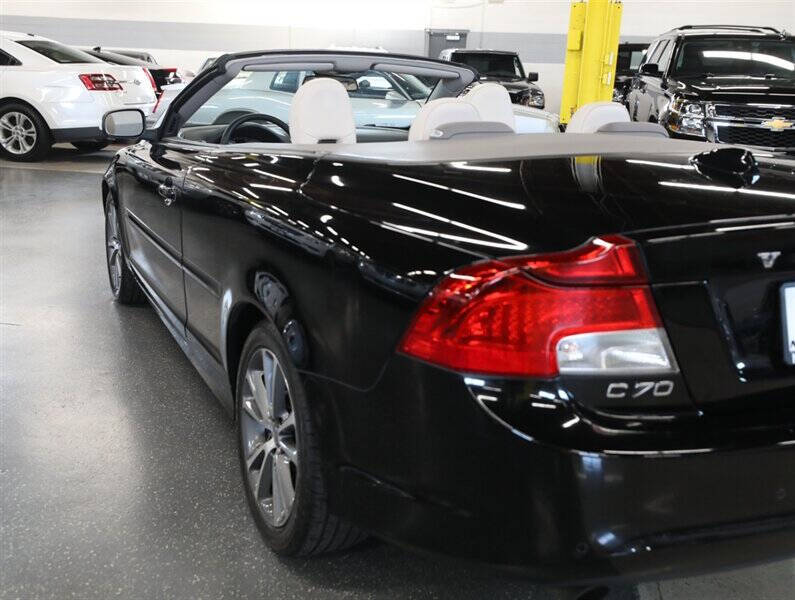 2011 Volvo C70 T5