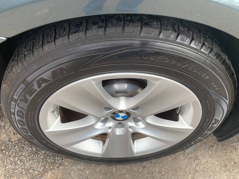 2012 BMW 5 Series 528i