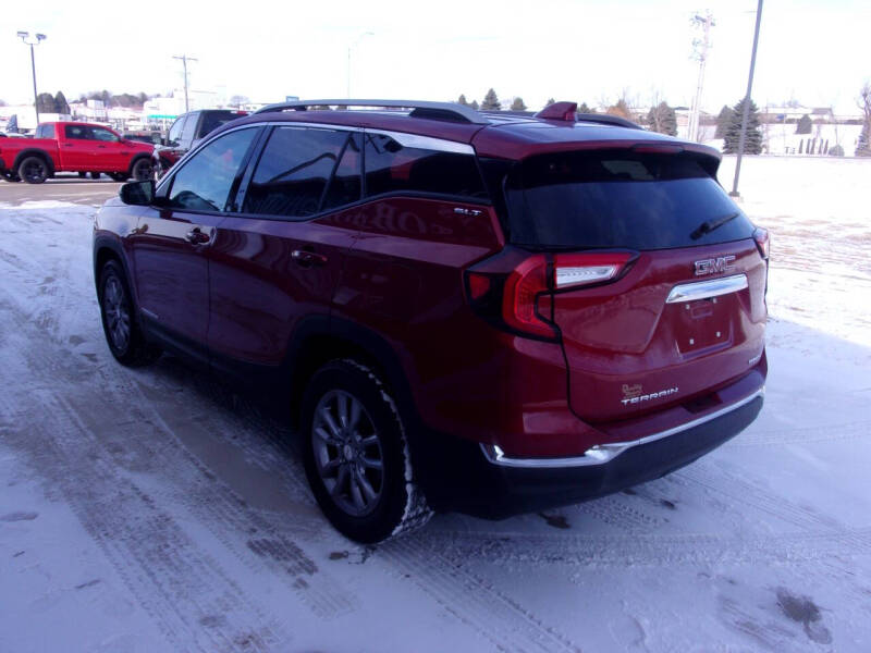 2023 GMC Terrain SLT