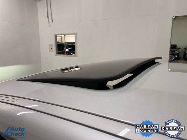 2025 BMW 5 Series 530i xDrive