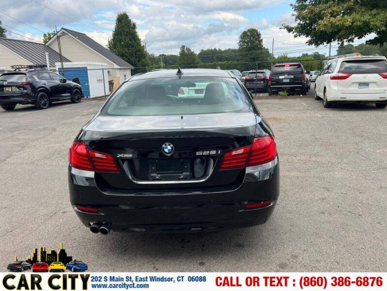 2016 BMW 5 Series 528i xDrive