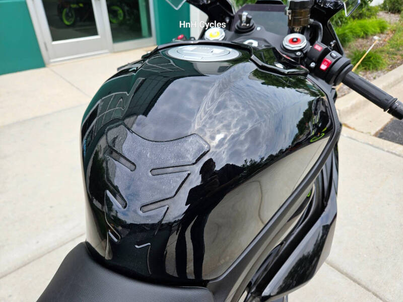 2026 BMW S 1000 RR