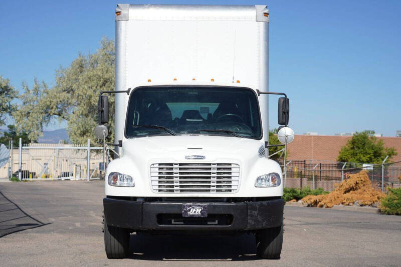 2016 Freightliner M2 106