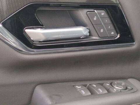 2025 GMC Yukon Elevation