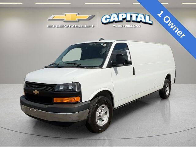 2022 Chevrolet Express 2500