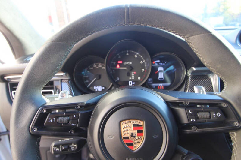 2023 Porsche Macan GTS