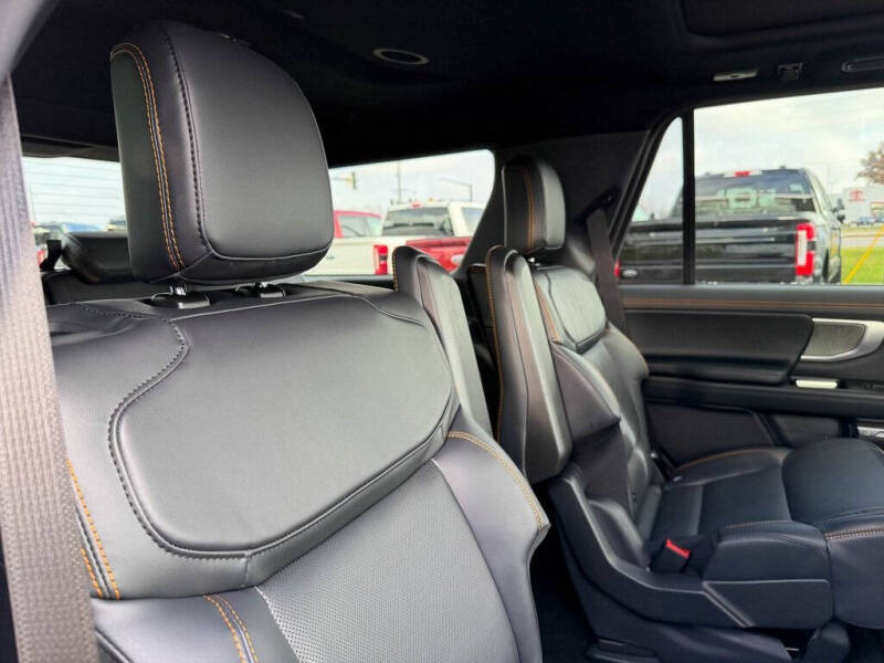 2025 Ford Expedition Tremor