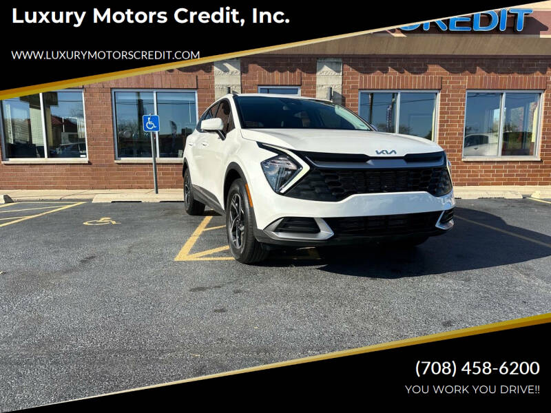 2023 Kia Sportage for sale at Luxury Motors Credit, Inc. in Bridgeview IL