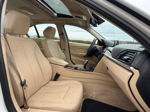 2015 BMW 3 Series 328i xDrive