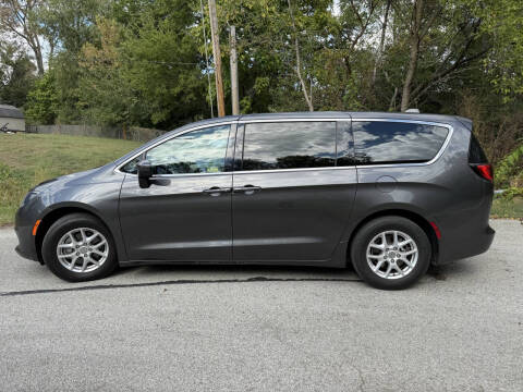 2017 Chrysler Pacifica Touring