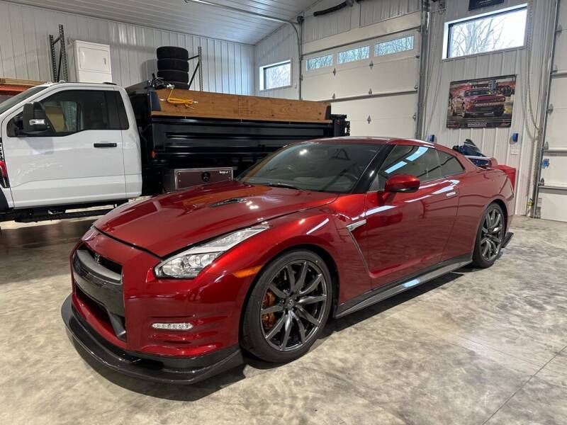 2015 Nissan GT-R for sale at SOUTHERN SELECT AUTO SALES in Medina OH