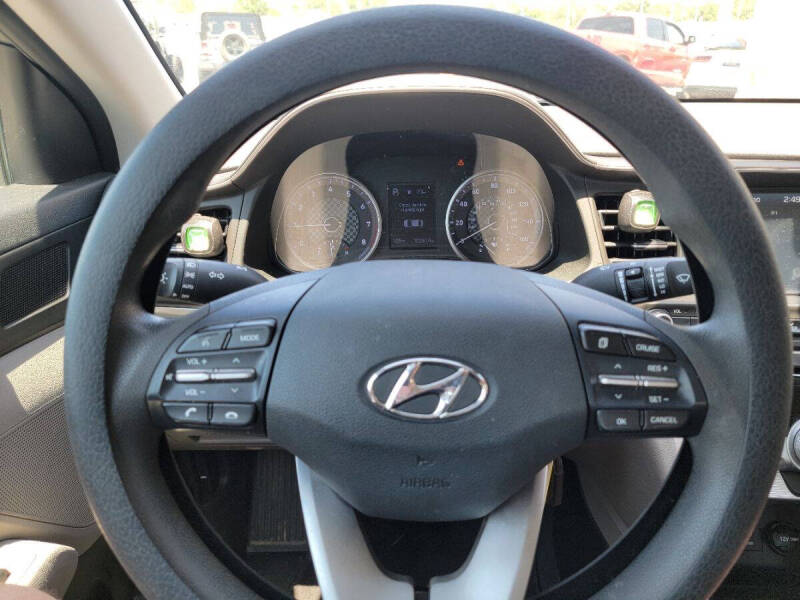 2019 Hyundai Elantra