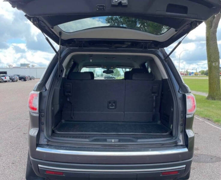 2014 GMC Acadia SLE-2