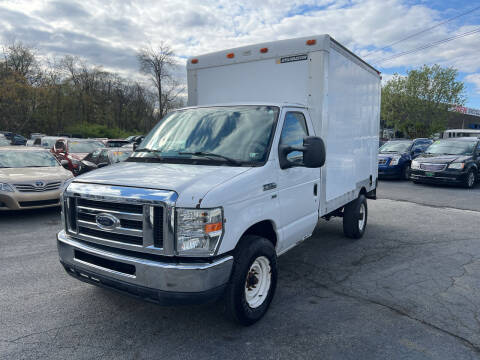 2013 Ford E-Series E-350 SD