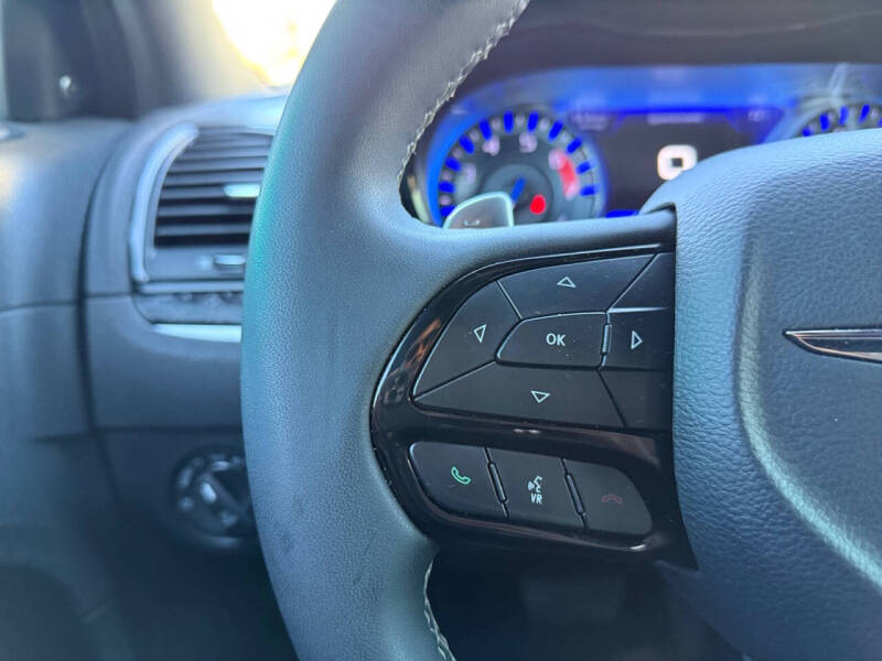 2022 Chrysler 300 S V8