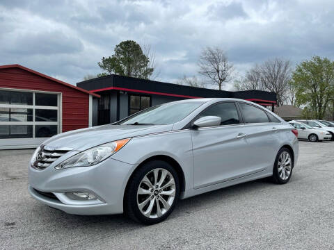 2013 Hyundai Sonata for sale at Dobbs Motor Company in Springdale AR