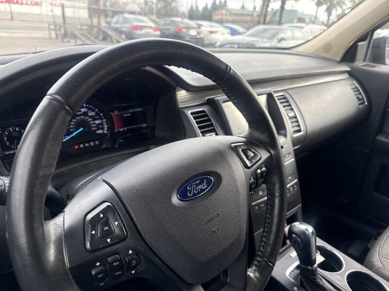 2018 Ford Flex SEL