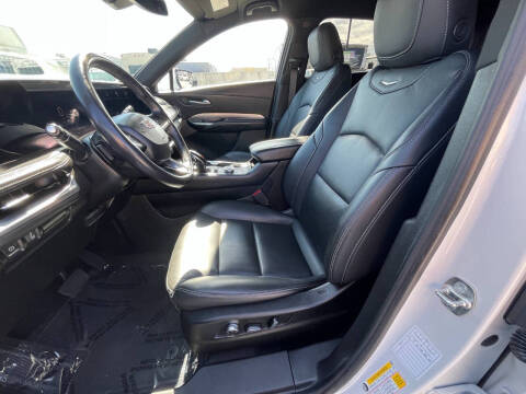 2024 Cadillac XT4 Premium Luxury