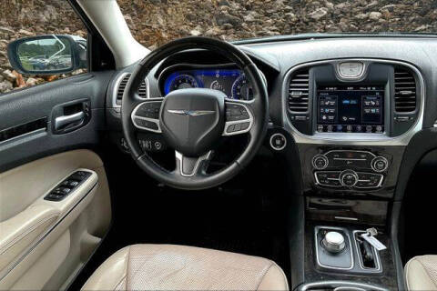 2018 Chrysler 300 Limited