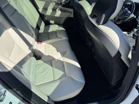 2021 Volvo V90 T5 R-Design