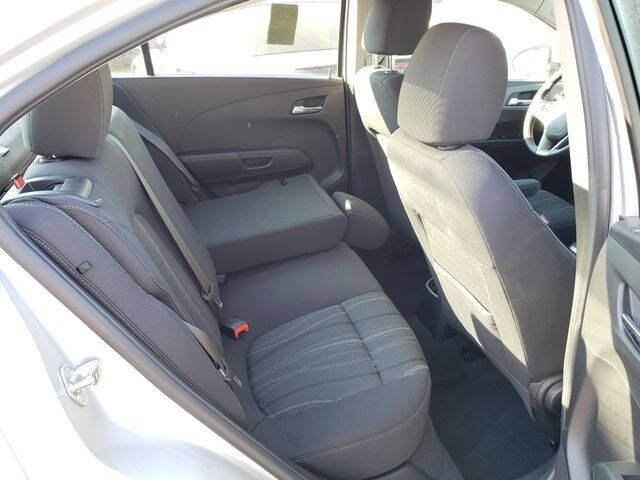 2016 Chevrolet Sonic LT Auto