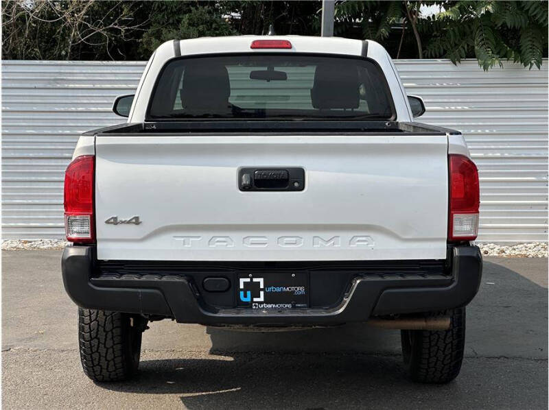 2016 Toyota Tacoma