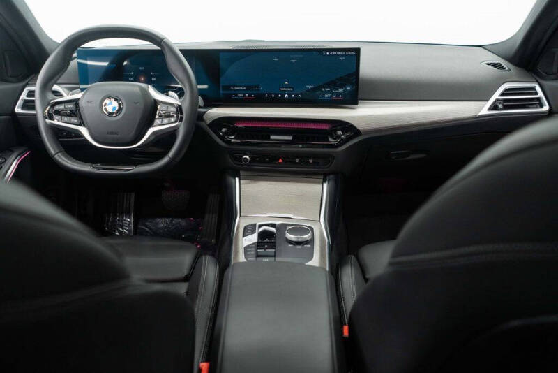 2025 BMW 3 Series 330i xDrive