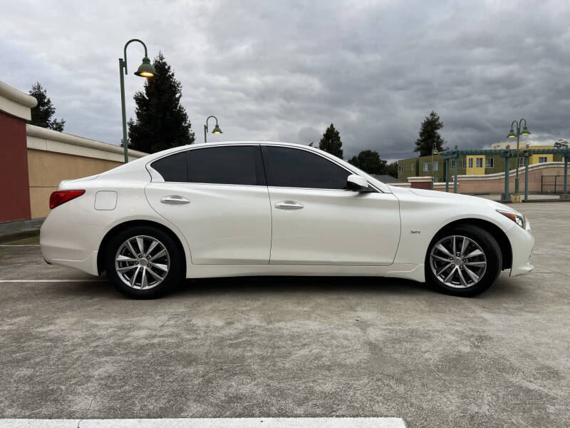 2016 Infiniti Q50 3.0T Premium
