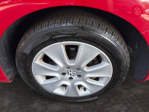 2009 Volkswagen New Beetle