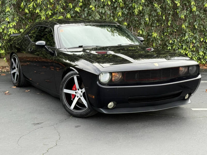 2010 Dodge Challenger SE's photo