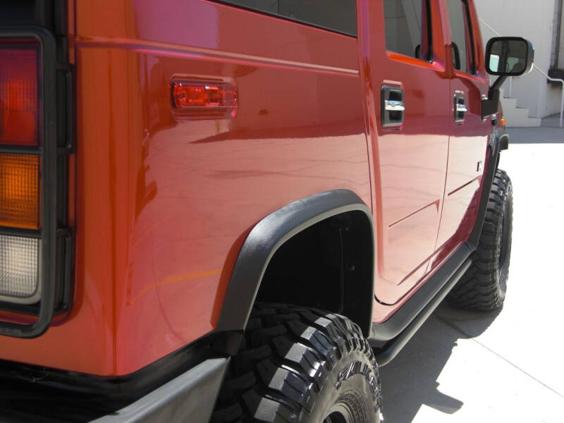 2003 HUMMER H2 Lux Series