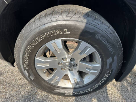 2011 Nissan Pathfinder S