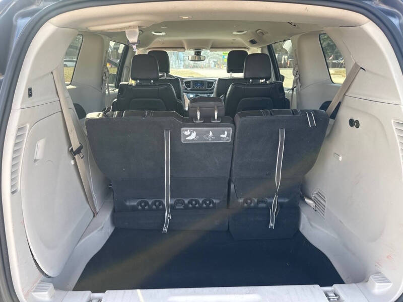 2021 Chrysler Voyager LXi