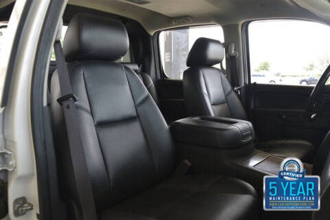 2012 Chevrolet Avalanche LTZ