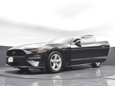 2022 Ford Mustang EcoBoost